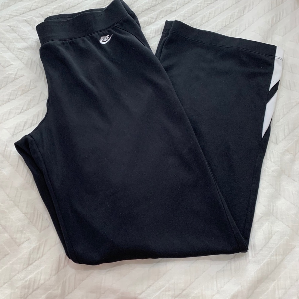 Women’s Nike pants